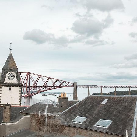 The Queens South Queensferry Bagian luar foto
