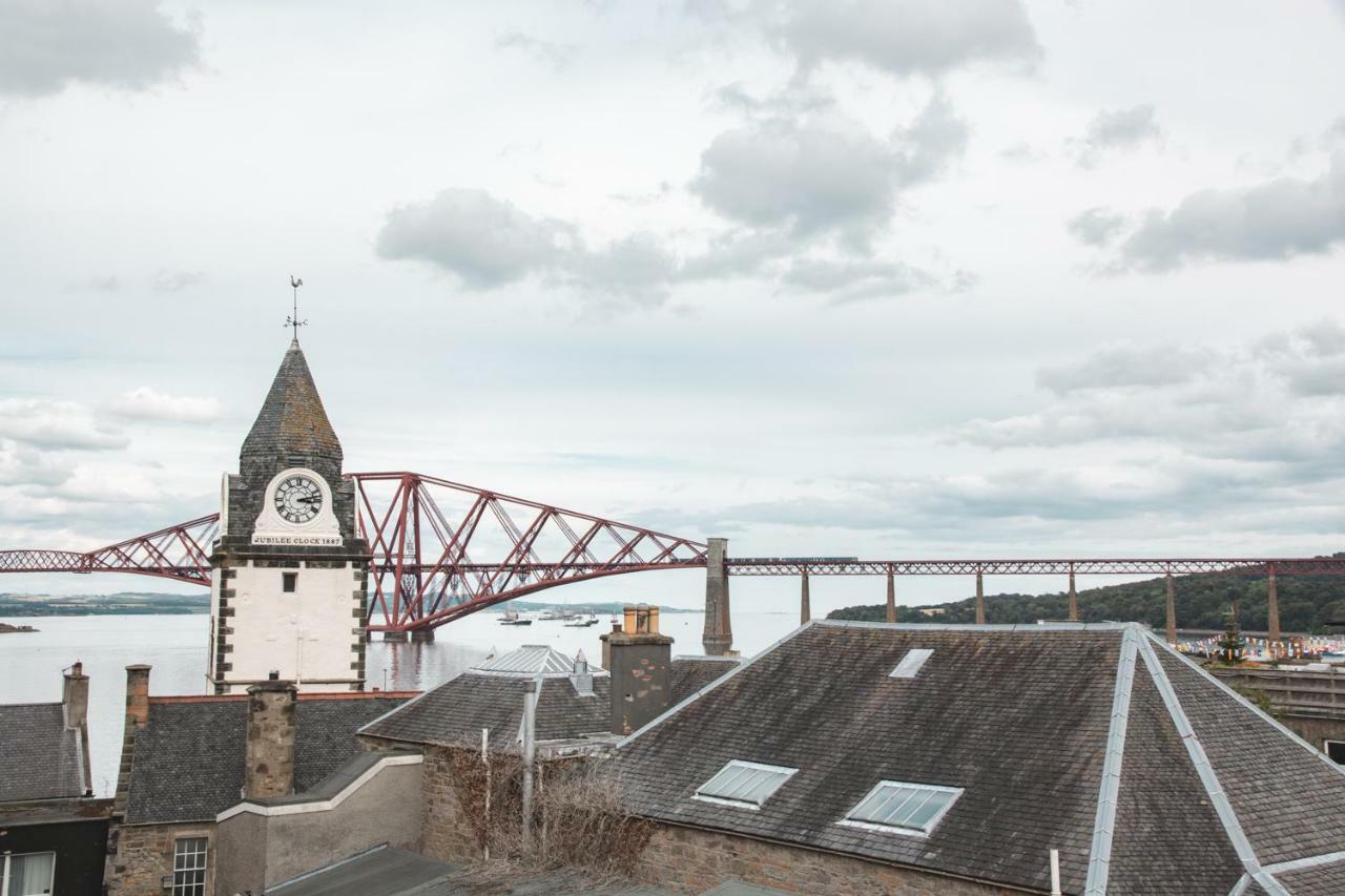 The Queens South Queensferry Bagian luar foto